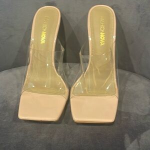 🔥 Lucite Of You Mule Pump🔥